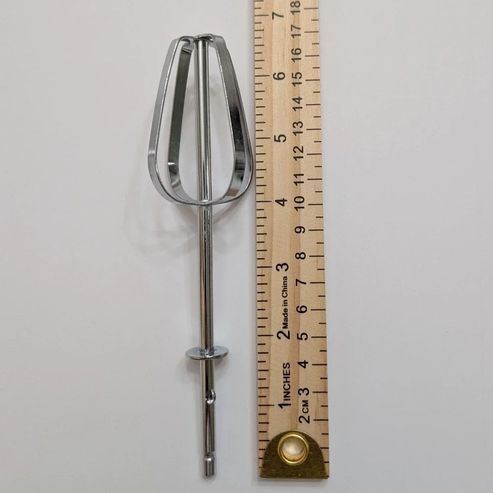 Universal Hand Mixer Replacement Beaters Set of 2 Chrome Metal 7 Inch Notched